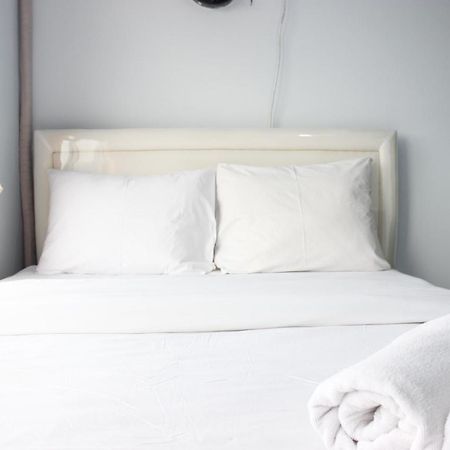 Modest 2Br Apartment At The Jarrdin Cihampelas By Travelio Bandung Buitenkant foto