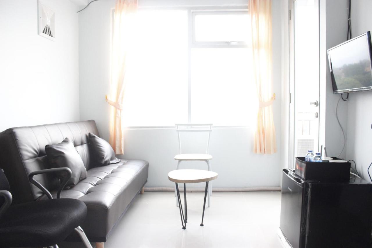 Modest 2Br Apartment At The Jarrdin Cihampelas By Travelio Bandung Buitenkant foto