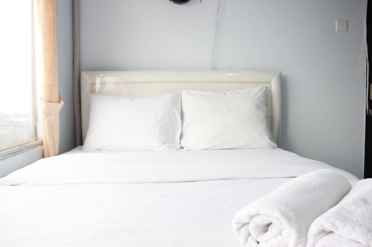 Modest 2Br Apartment At The Jarrdin Cihampelas By Travelio Bandung Buitenkant foto