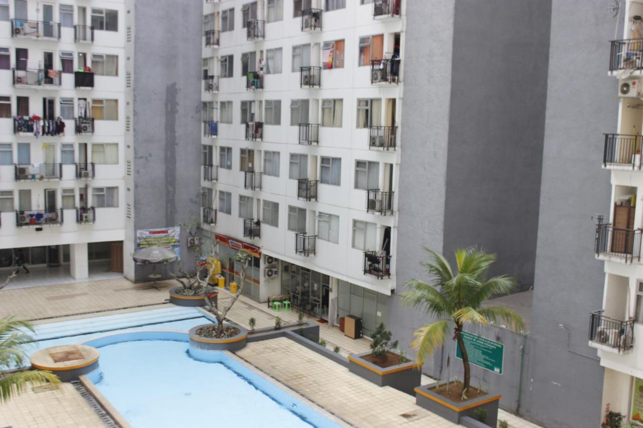 Modest 2Br Apartment At The Jarrdin Cihampelas By Travelio Bandung Buitenkant foto