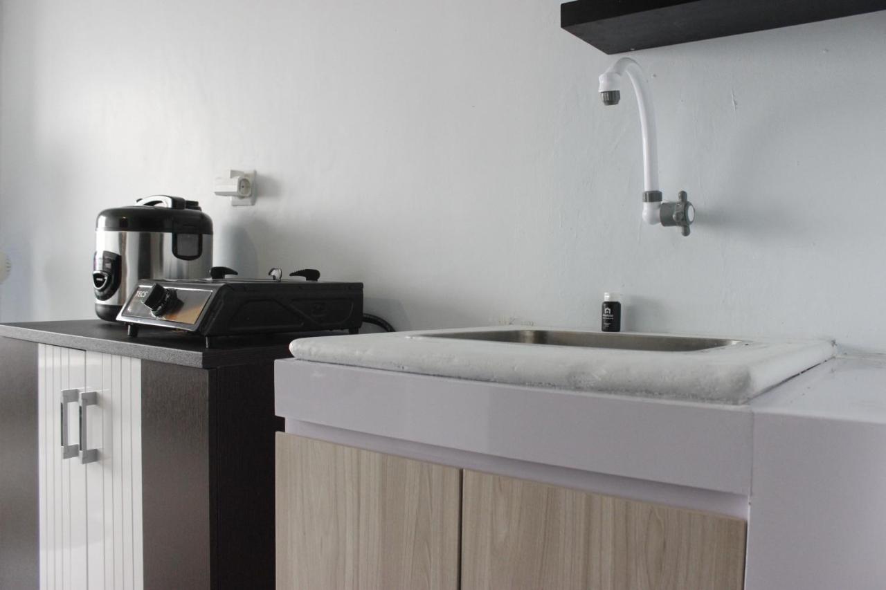 Modest 2Br Apartment At The Jarrdin Cihampelas By Travelio Bandung Buitenkant foto